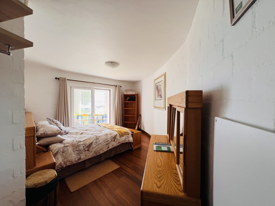 3 Bedroom Property for Sale in Paradise Beach Western Cape